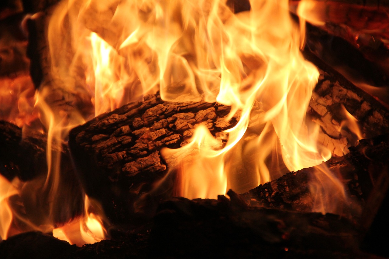 Expert Fireplace Cleaning in Reading, MA Professional Fireplace Cleaning Services In Reading Massachusetts